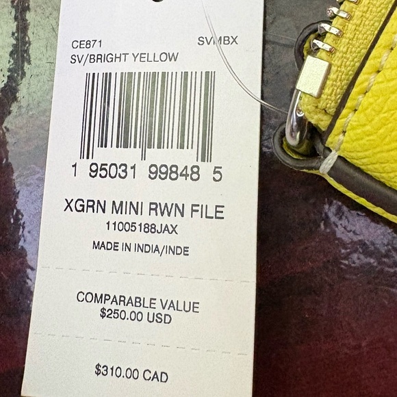 👜🆕👜 Coach Mini Rowan File Bag Crossbody Purse in Bright Yellow Leather - Picture 3 of 10
